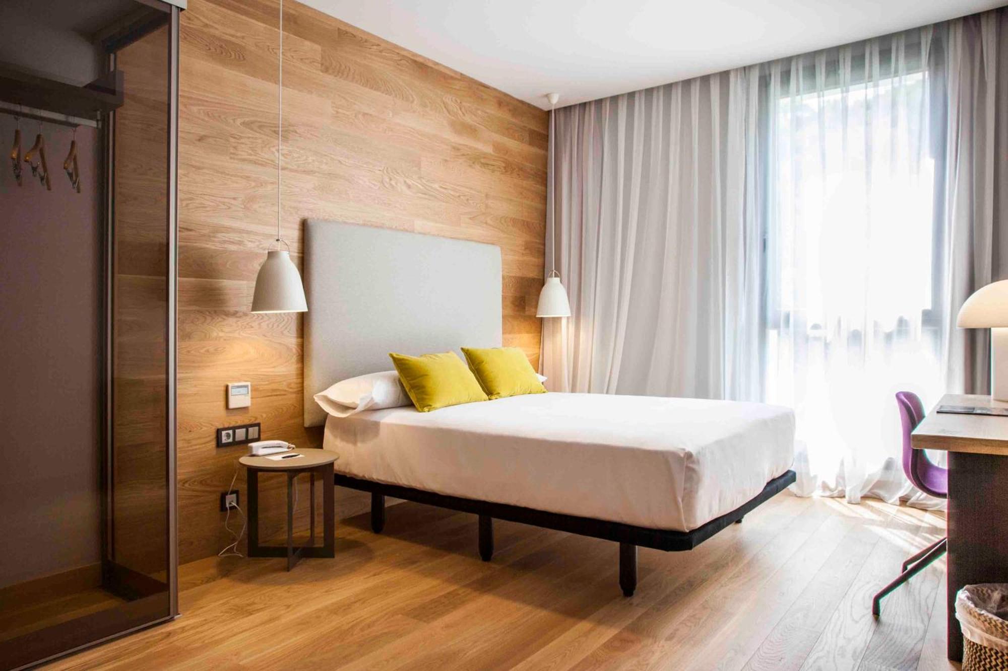 Double or Twin Room - Free Parking,1272846364:JPEG